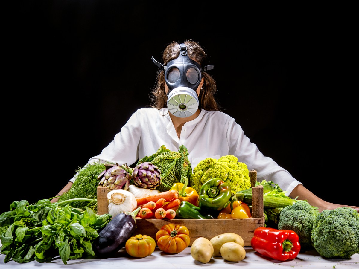 A cocktail of&nbsp;pesticides